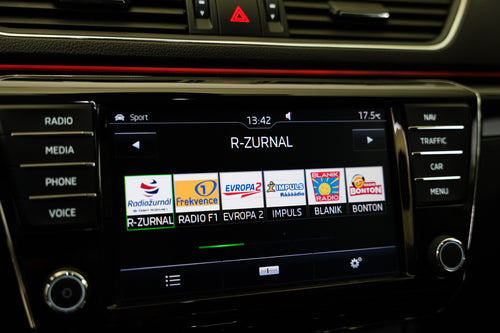 Škoda Superb 2.0 TDI 140 kW Laurin&Klement – foto 22