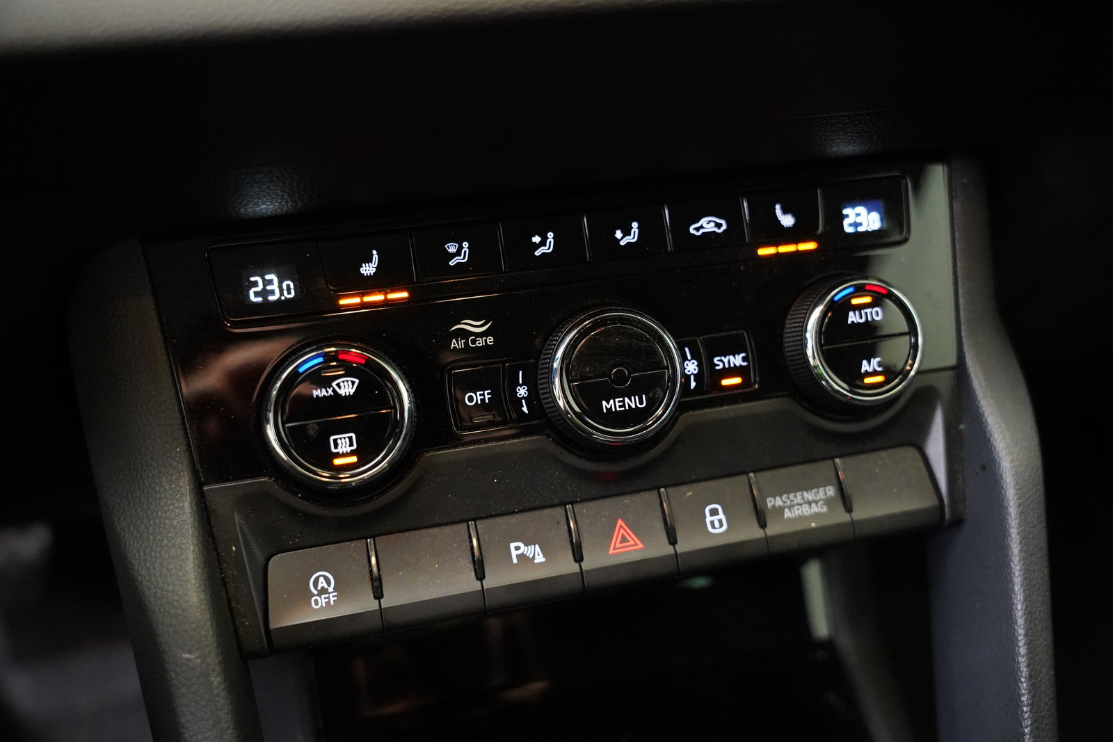 Škoda Karoq 1.5 TSI 110 kW DSG Style – foto 22
