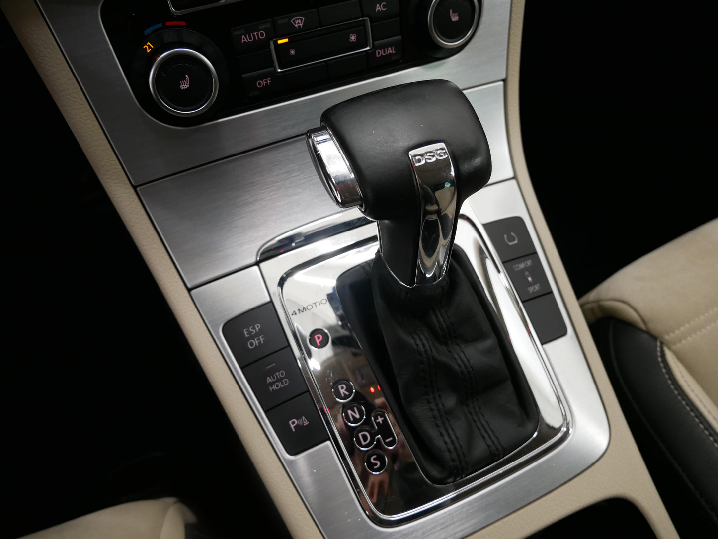 Volkswagen Passat CC 3.6 FSI V6 220 kW 4x4 Sport