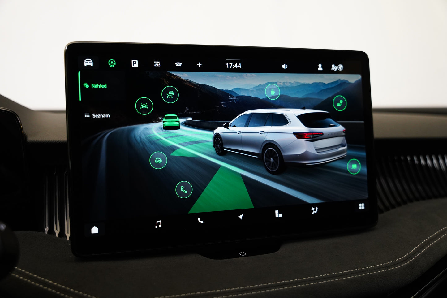 Škoda Superb 2.0 TDI 142 kW DSG Sportline