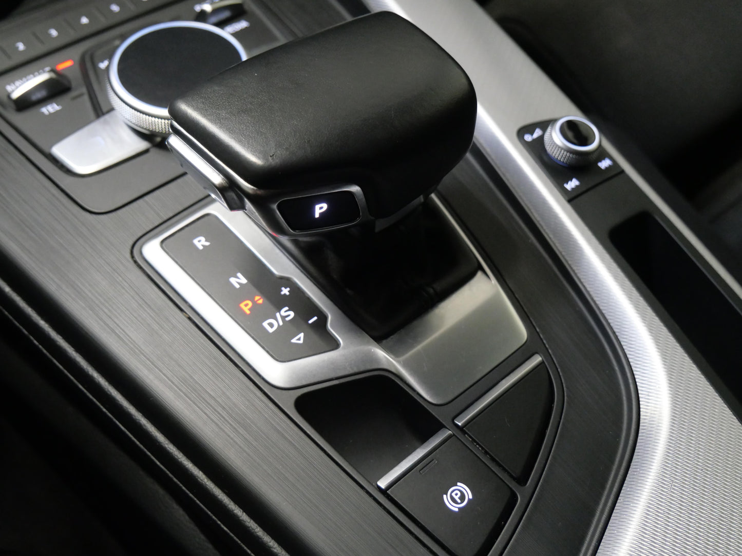 Audi A4 2.0 TDI 110 kW Sport