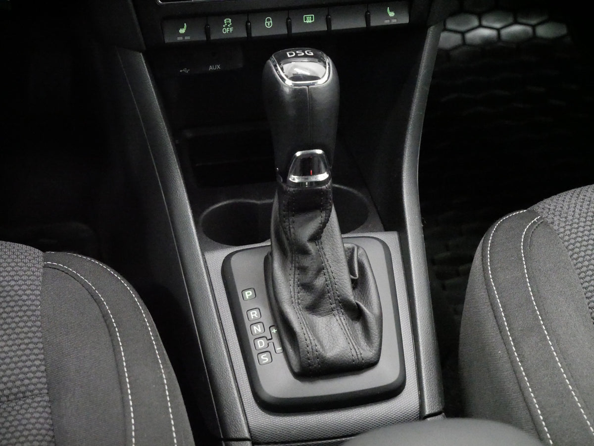 Škoda Rapid 1.4 TSI 90 kW Elegance DSG – foto 22