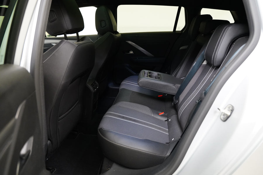 Opel Astra 1.2T 96k W – foto 22