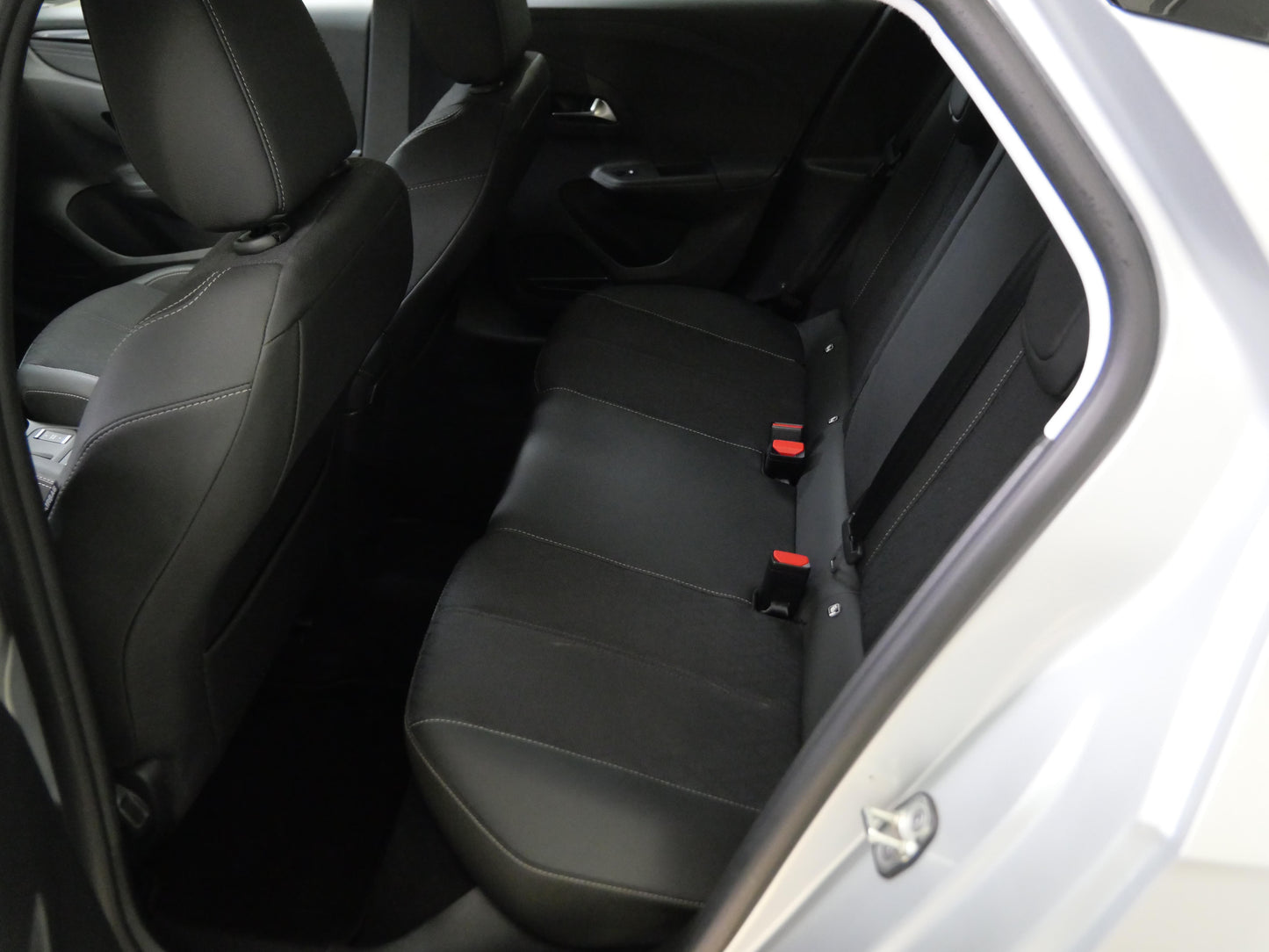 Opel Corsa 1.2 i 74 kW Turbo Elegance