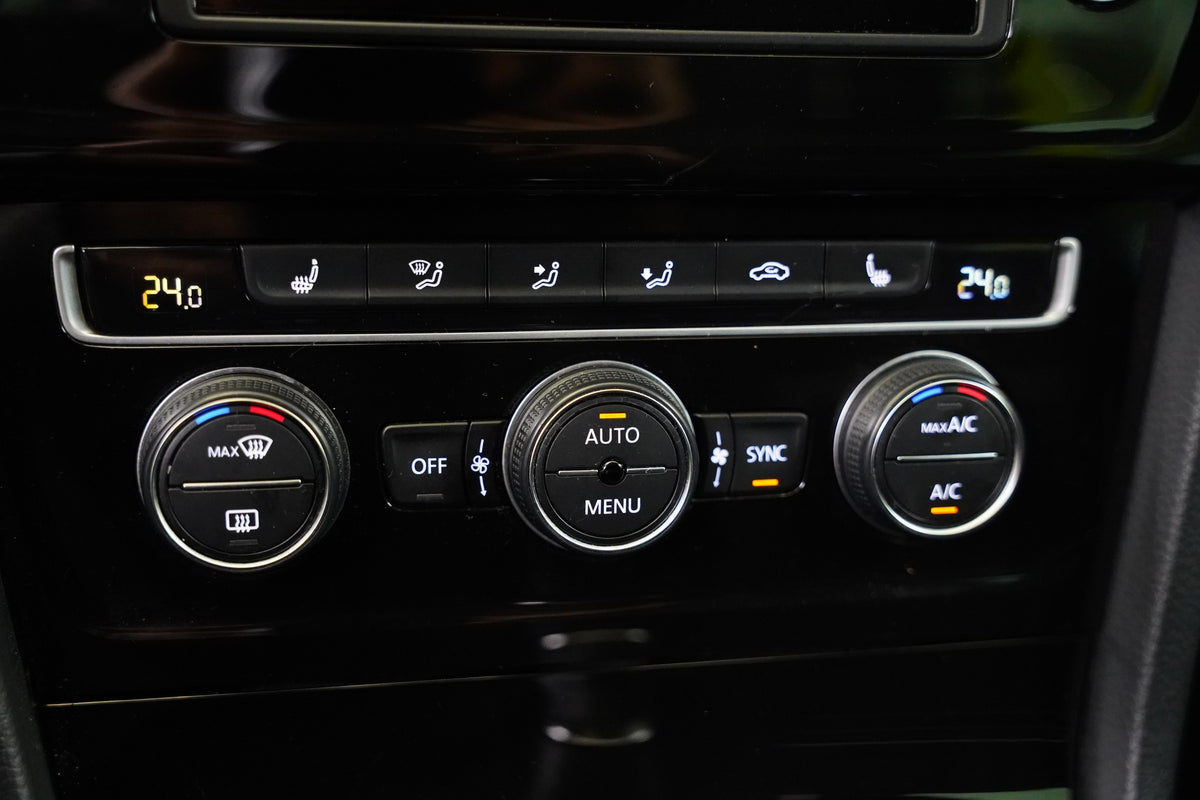 Volkswagen Golf 1.2 TSI 63 kW Cup – foto 22