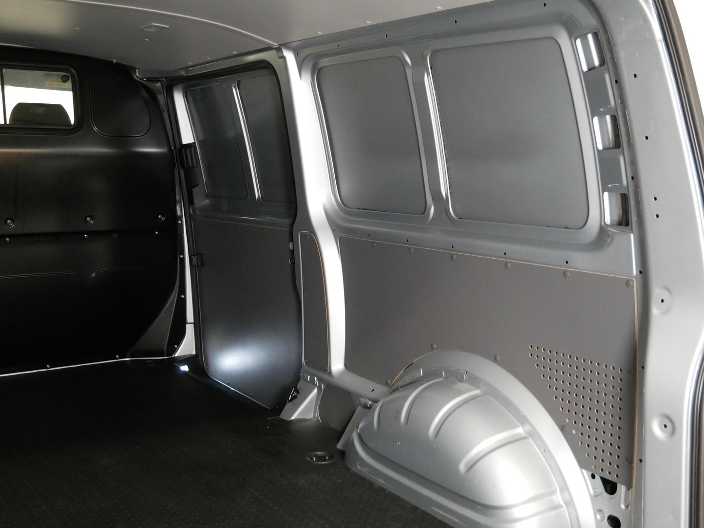 Volkswagen Transporter 2.0 TDI 110 kW LONG