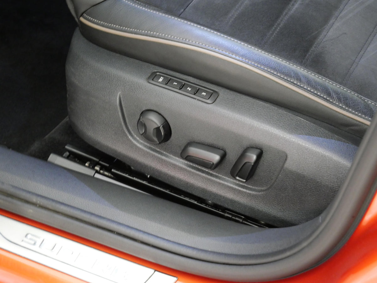 Škoda Superb 2.0 TDI 147 kW Scout