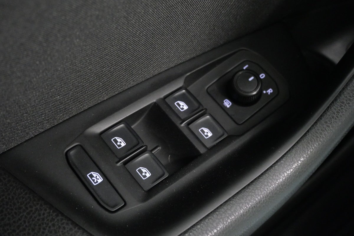 Volkswagen Passat 2.0 TDI 140 kW DSG 4x4 Comfort – foto 12
