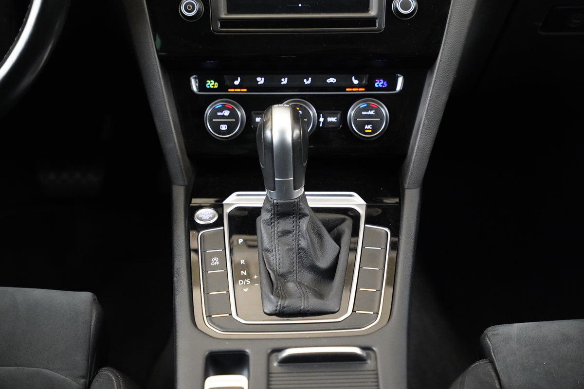 Volkswagen Passat 2.0 TDI 110kW DSG Highline – foto 22