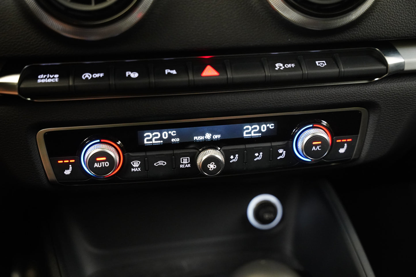 Audi S3 2.0TFSI 221 kW Quattro S-tronc
