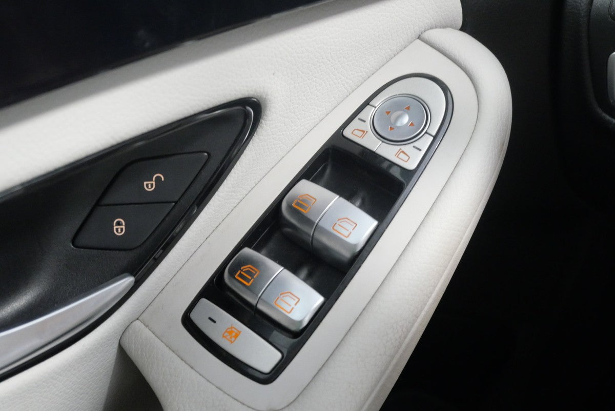 Mercedes-Benz Třídy C 2.0 CDI 125kW – foto 12