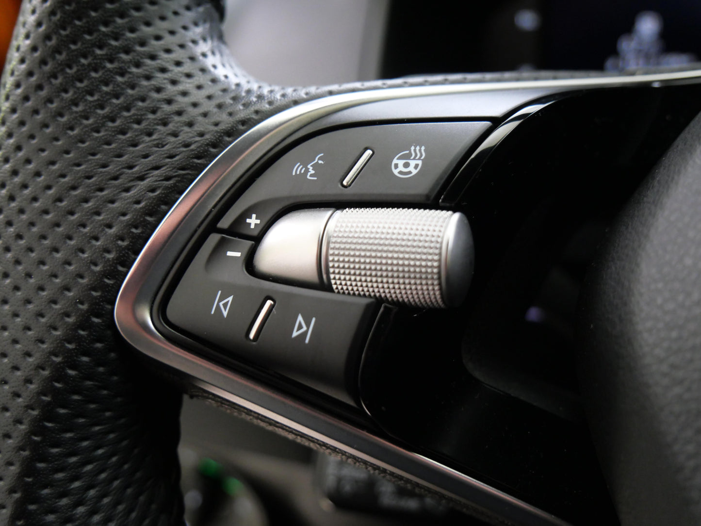 Škoda Karoq 1.5 TSI 110 kW DSG SportLine