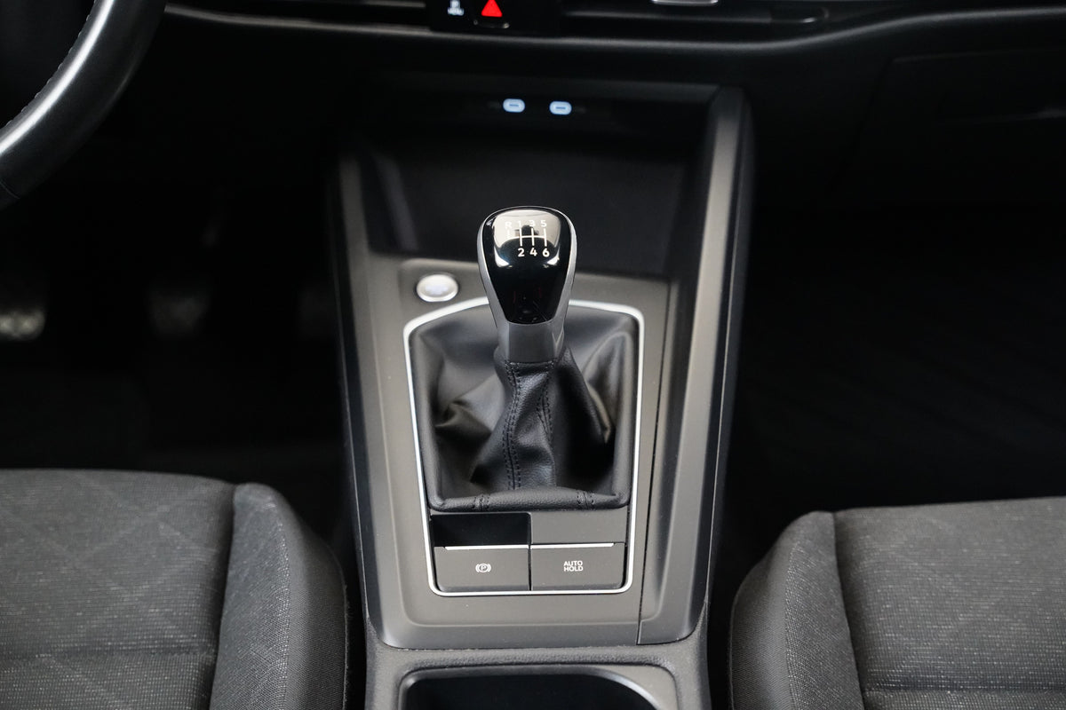 Volkswagen Golf 1.0 TSI 81 kW Life – foto 22