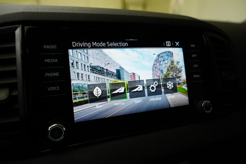 Škoda Karoq 1.5 TSI 110 kW DSG Sportline – foto 22