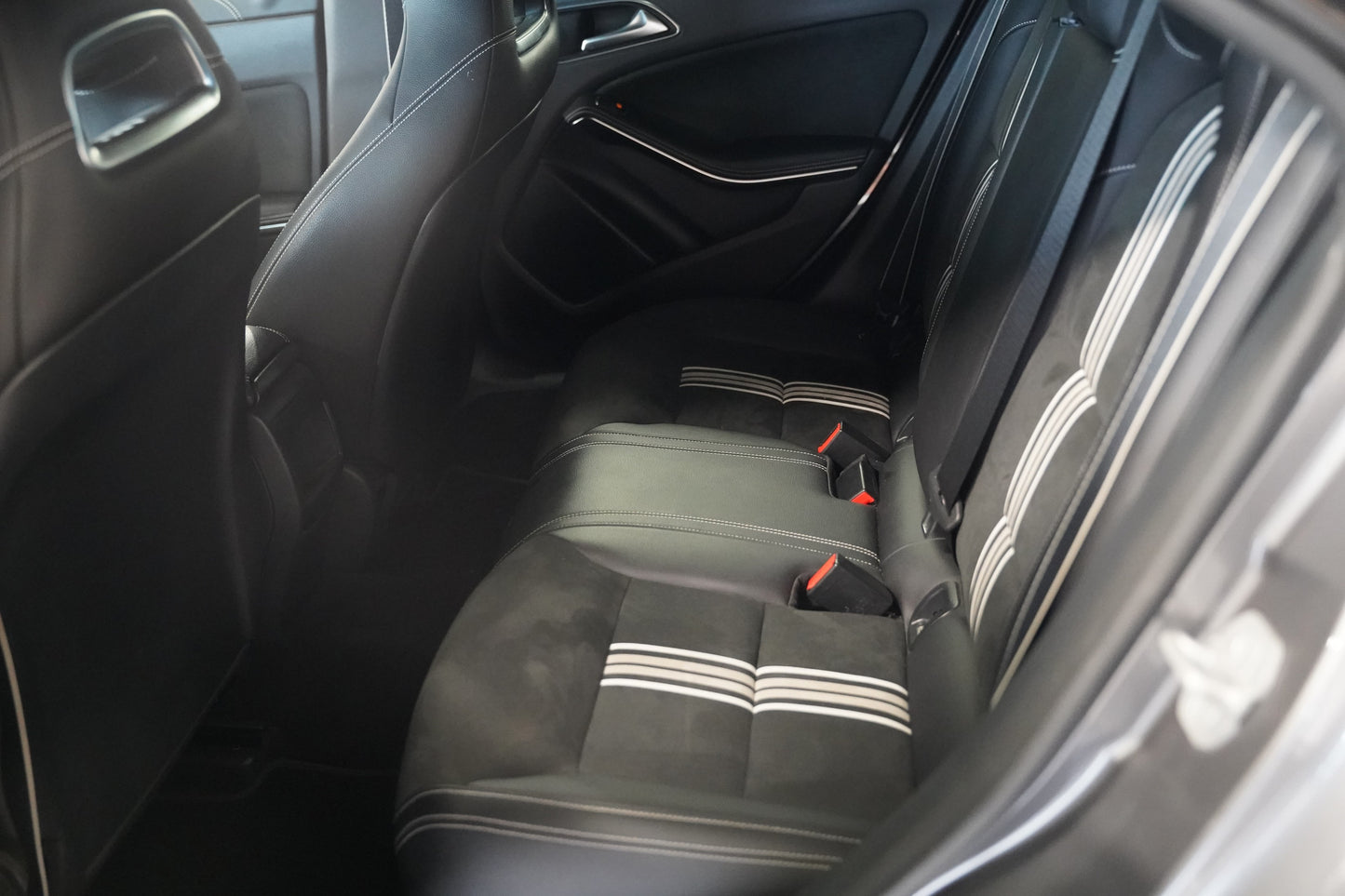 Mercedes-Benz CLA 200 CDI 100 kW AMG line