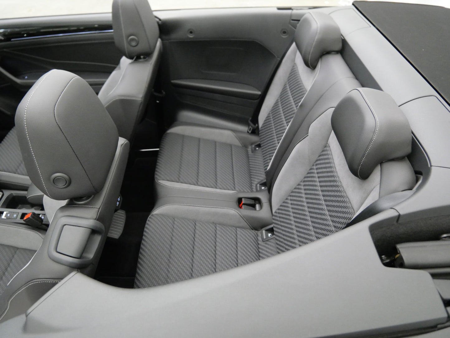 Volkswagen T-Roc 1.5 TSI 110 kW R-Line