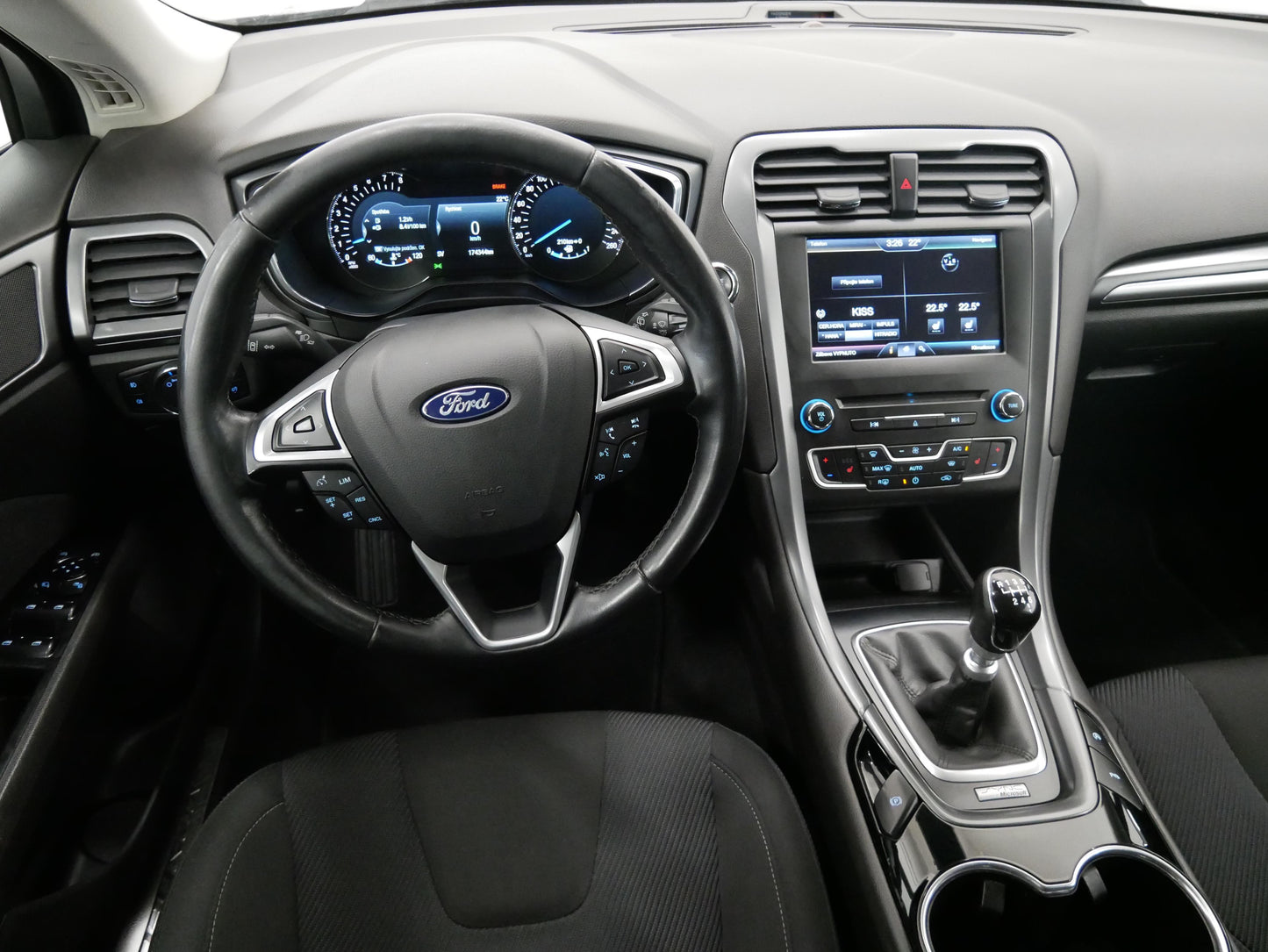 Ford Mondeo 1.5 EcoBoost 118 kW Titanium