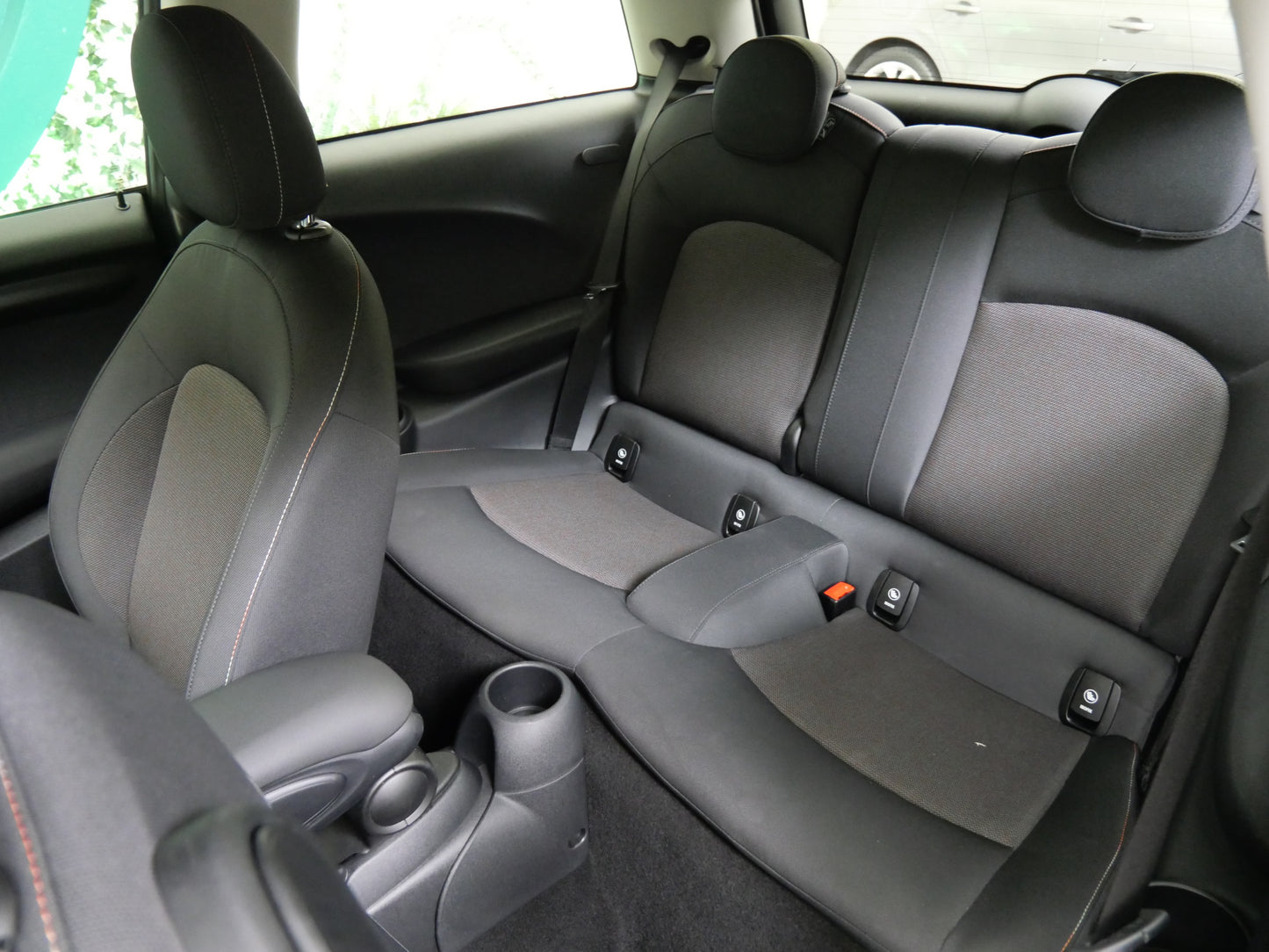 Mini Cooper 1.5i 100 kW