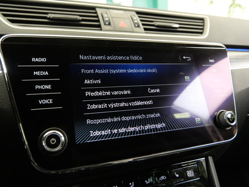 Škoda Superb 2.0 TDI 140 kW 4x4 DSG Style – foto 22