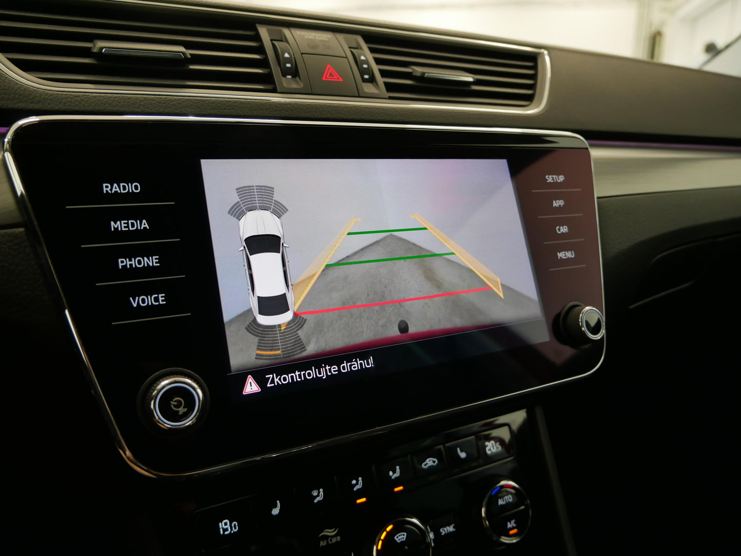 Škoda Superb 2.0 TDI 110 kW Style Plus