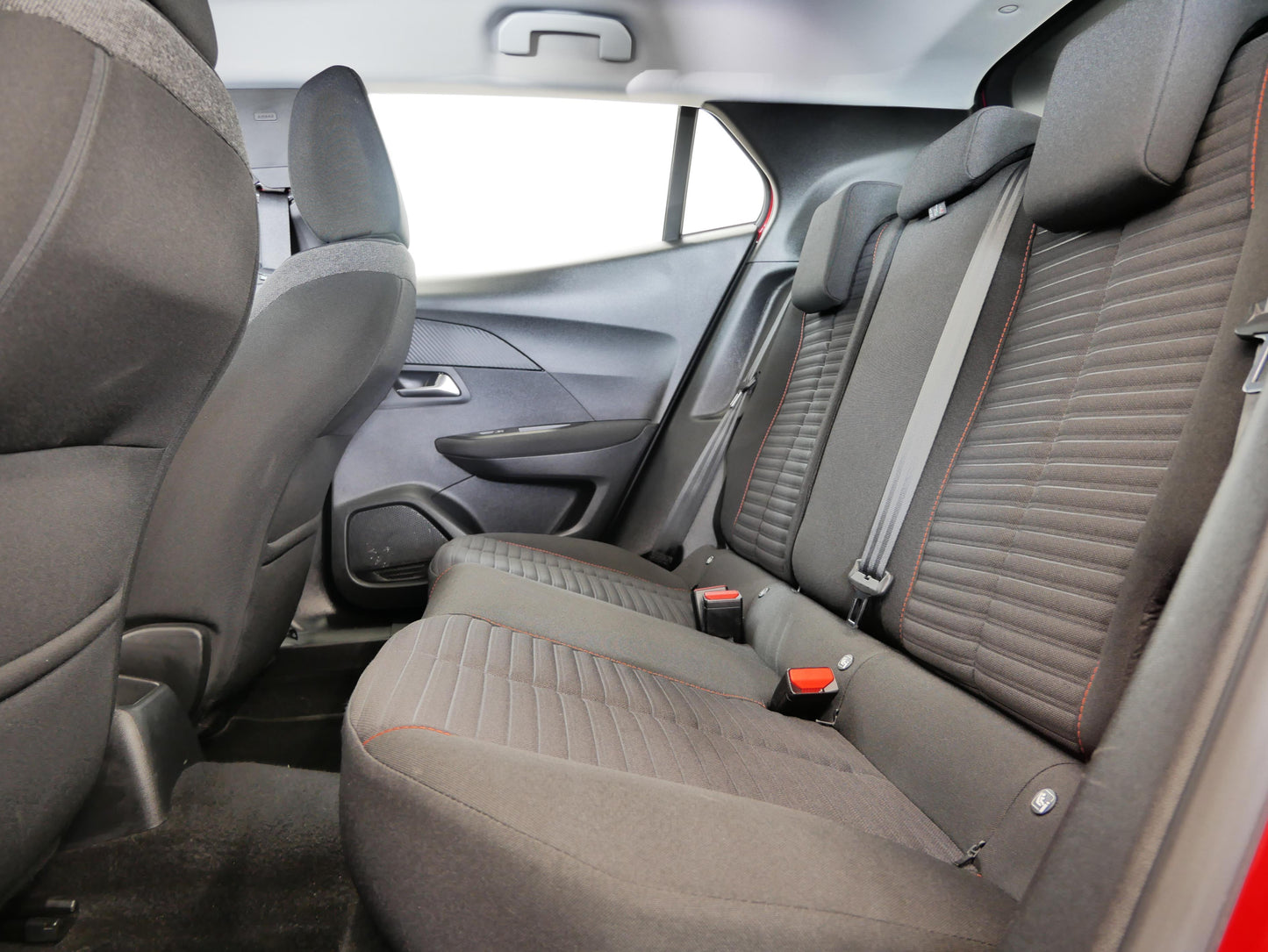 Peugeot 2008 1.2 PureTech 96 kW Active Pack