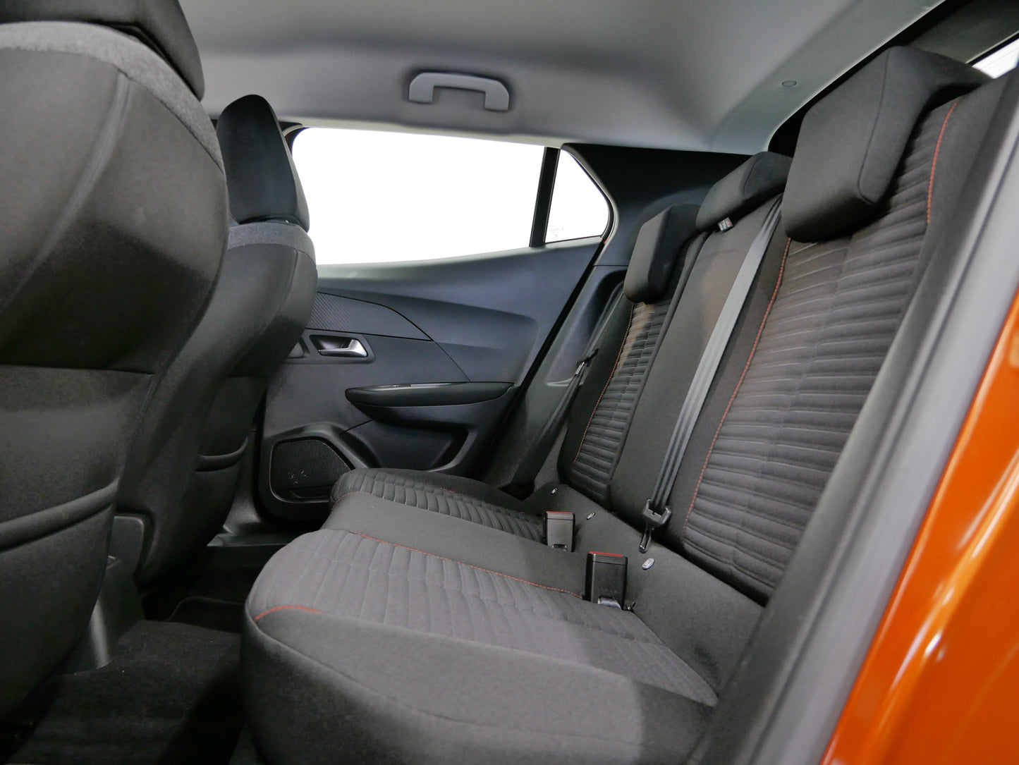 Peugeot 2008 1.2 PureTech 74 kW Active