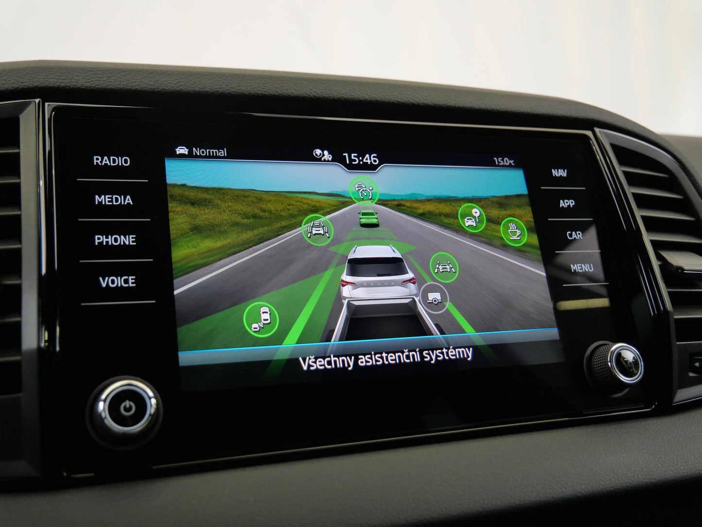 Škoda Karoq 1.5 TSI 110 kW SportLine