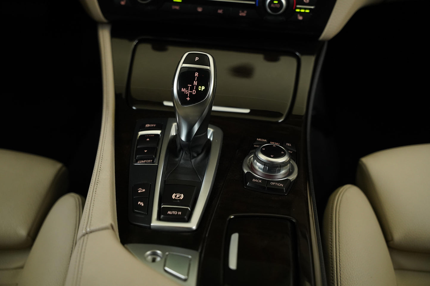 BMW Řada 5 530d 190 kW xDrive Luxury Line