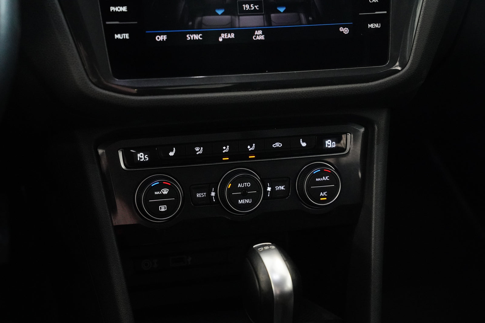 Volkswagen Tiguan 2.0 TDI 110 kW DSG 4X4 – foto 22