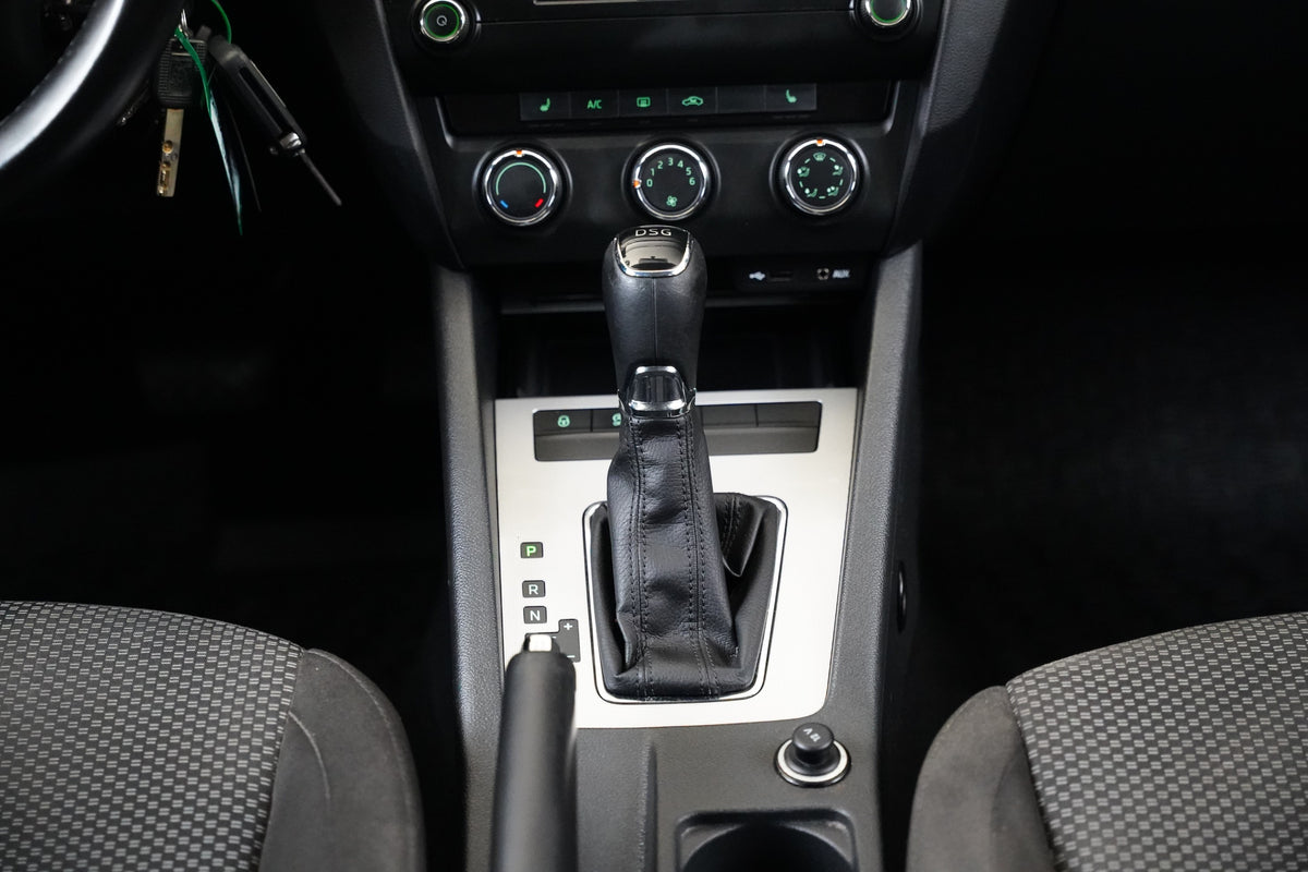 Škoda Octavia 1.6 TDI 81kW DSG Ambition Plus – foto 22