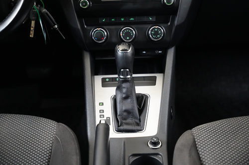 Škoda Octavia 1.6 TDI 81kW DSG Ambition Plus – foto 22
