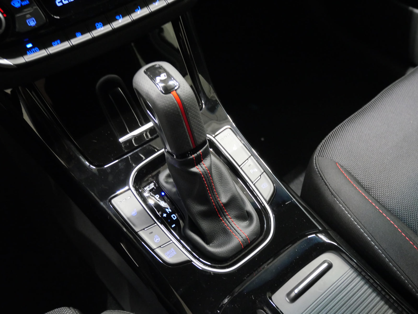 Hyundai i30 WG 1.0 T-GDI 74 kW N-Line – foto 22