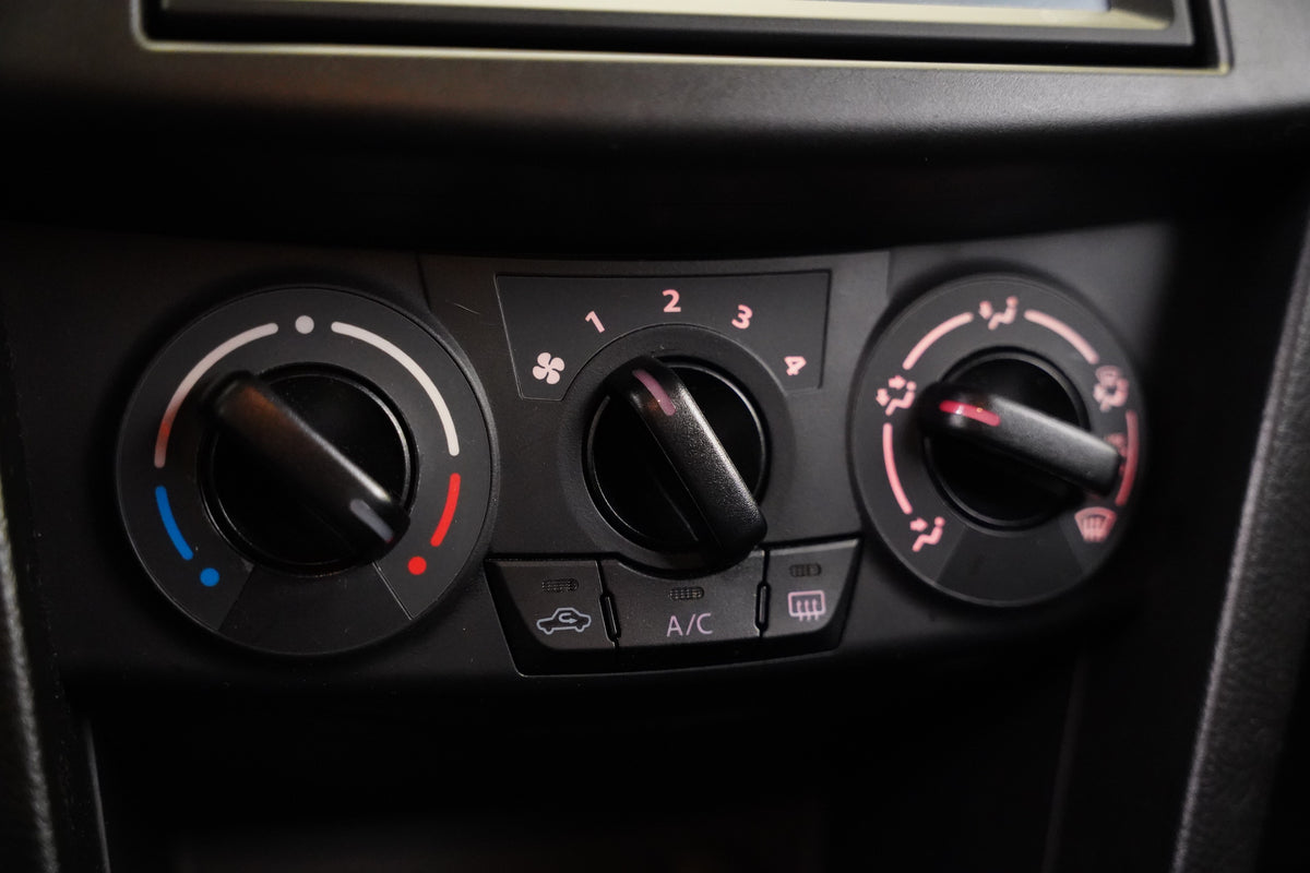 Suzuki Swift 1.2 i 69 kW 4x4 Shine – foto 22