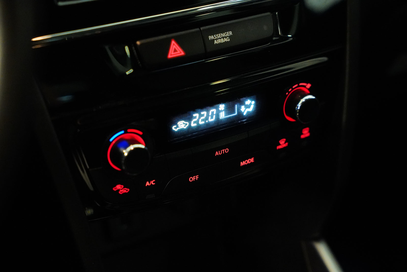 Suzuki Vitara 1.3 Turbo 103 kW – foto 23