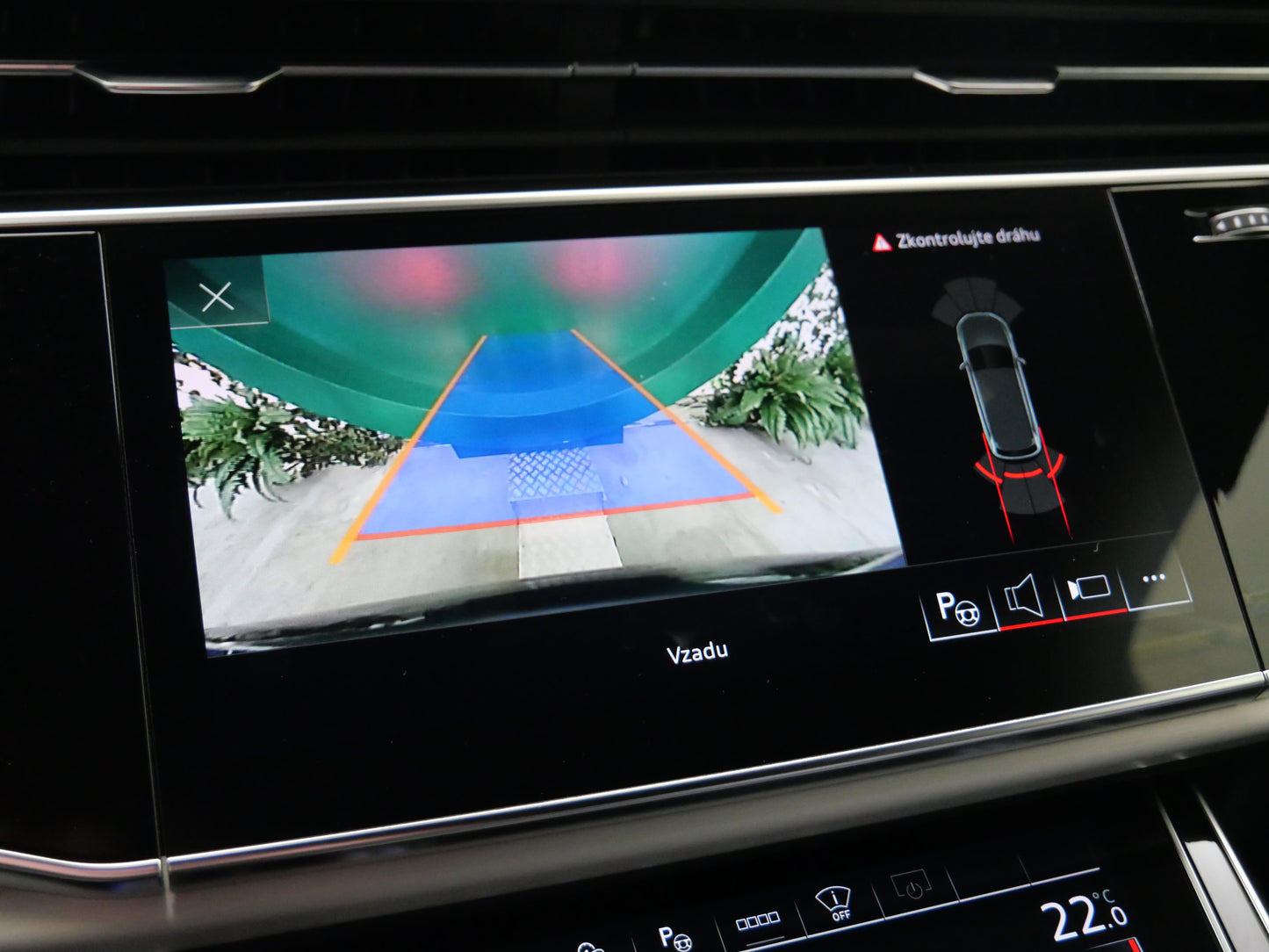 Audi Q7 3.0 TDI V6 210 kW S line