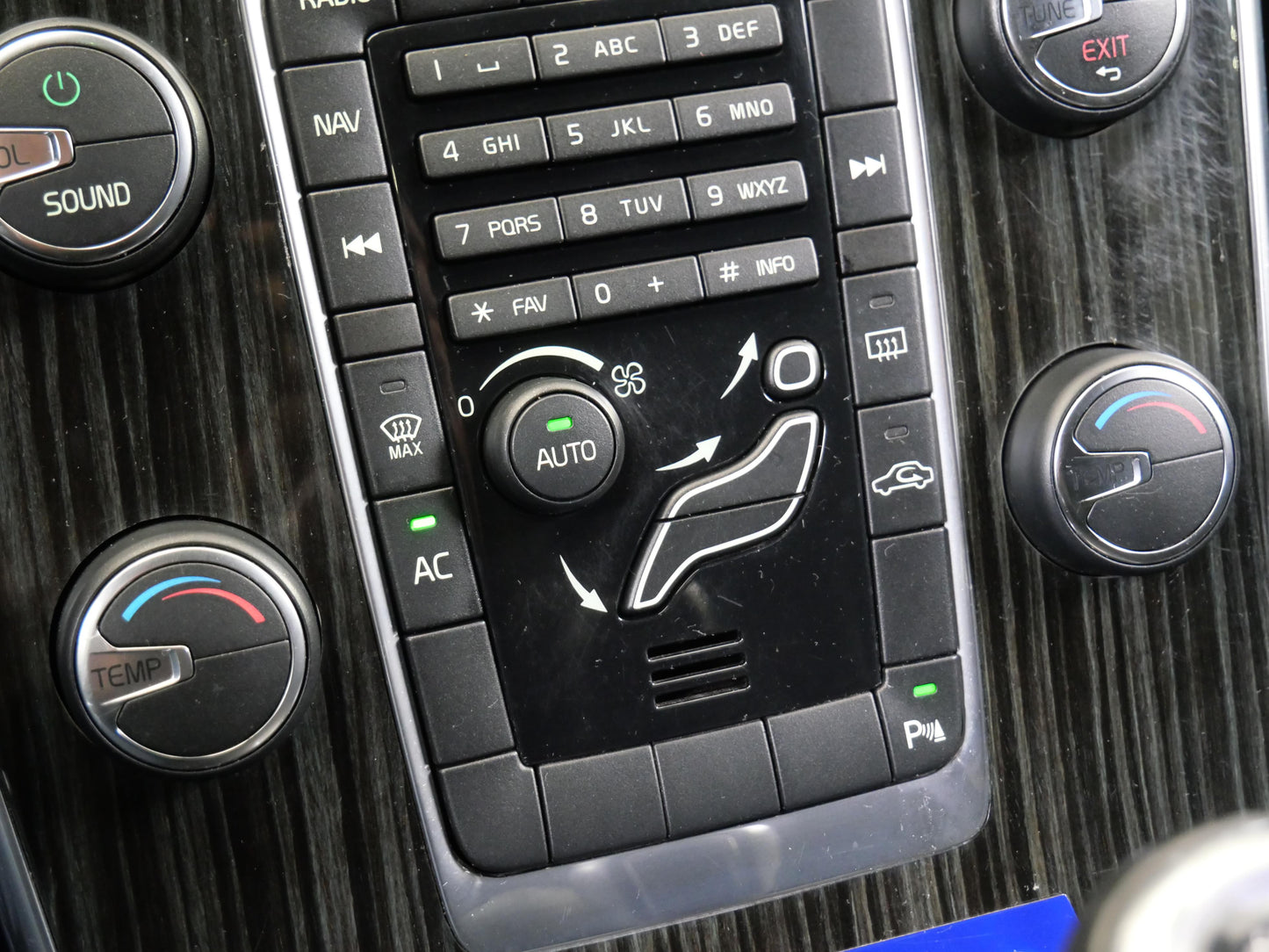 Volvo V60 T3 110 kW Kinetic