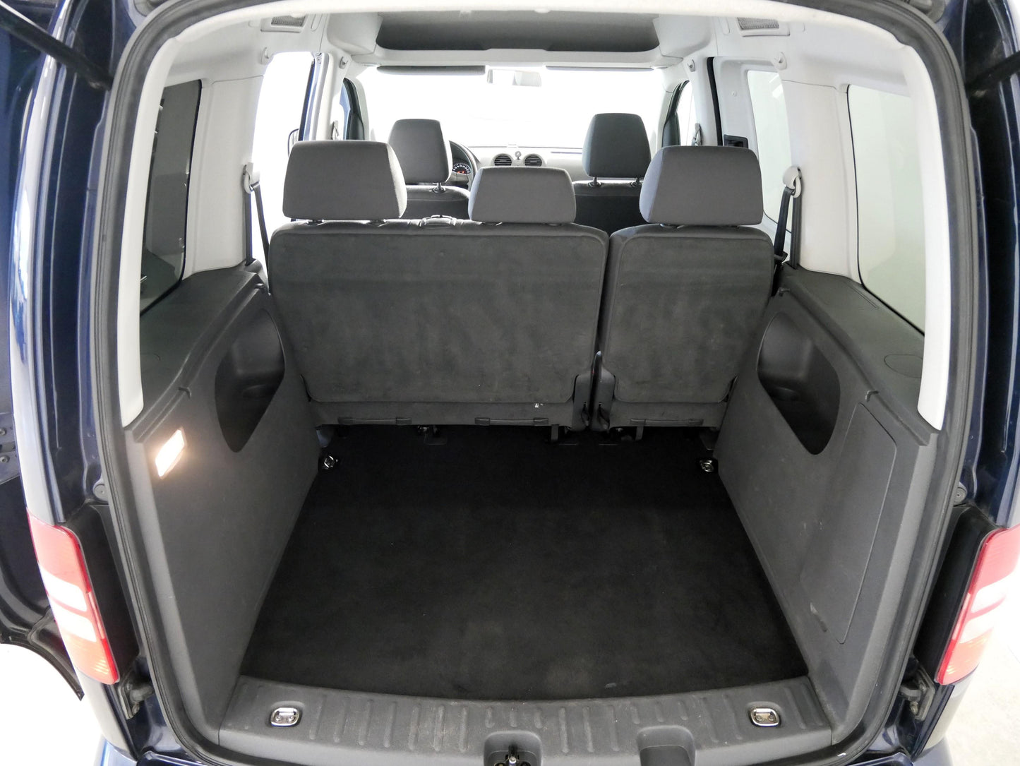 Volkswagen Caddy Trendline 1,6 TDI (75 kW) 5stupňov