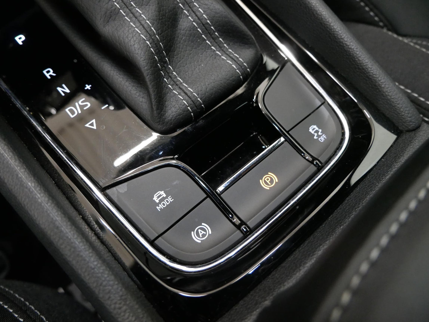 Škoda Karoq 1.5 TSI Sportline