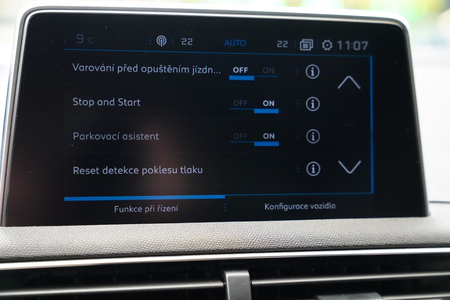 Peugeot 3008 1.2 PureTech 96 kW Allure
