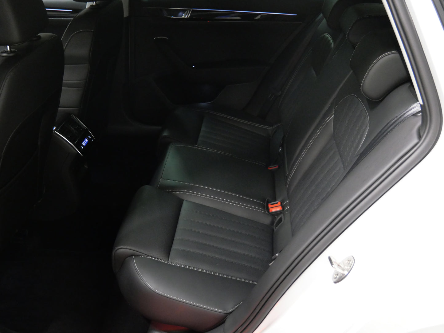 Škoda Superb 2.0 TDI 147 kW L&K