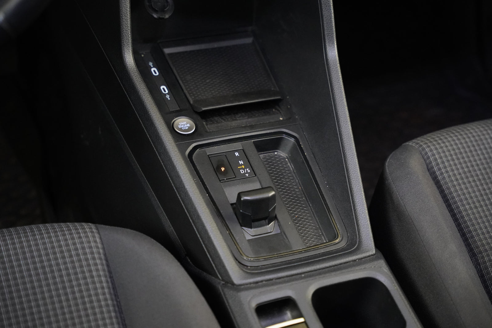 Volkswagen Caddy 2.0 TDI 90 kW DSG Comfortline – foto 22