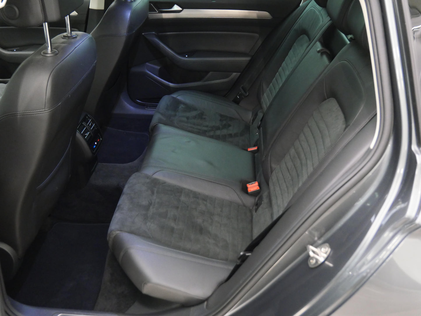 Volkswagen Passat 2.0 TDI 176 kW Highline