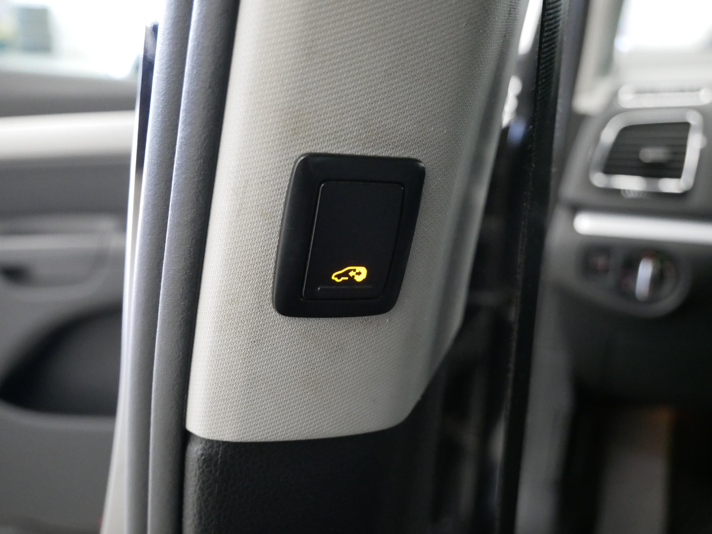 Volkswagen Sharan 2.0 TDI 125 kW DSG Highline