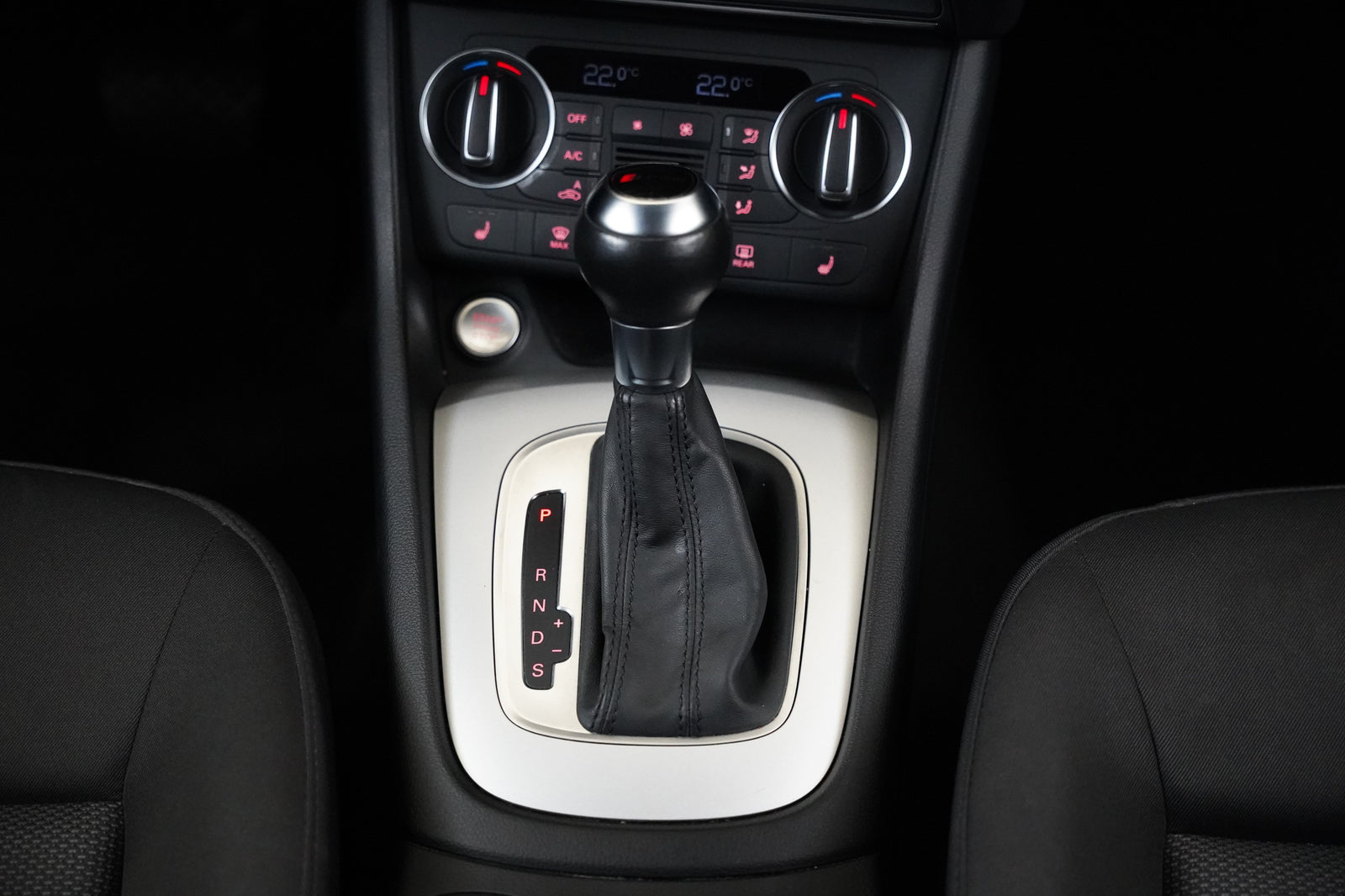 Audi Q3 1.4 TFSI 110 kW Comfort – foto 22