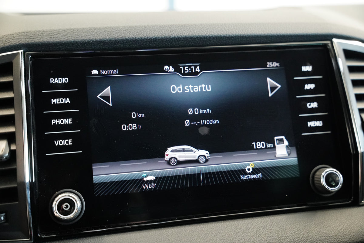 Škoda Karoq 1.5 TSI 110 kW Top Selection