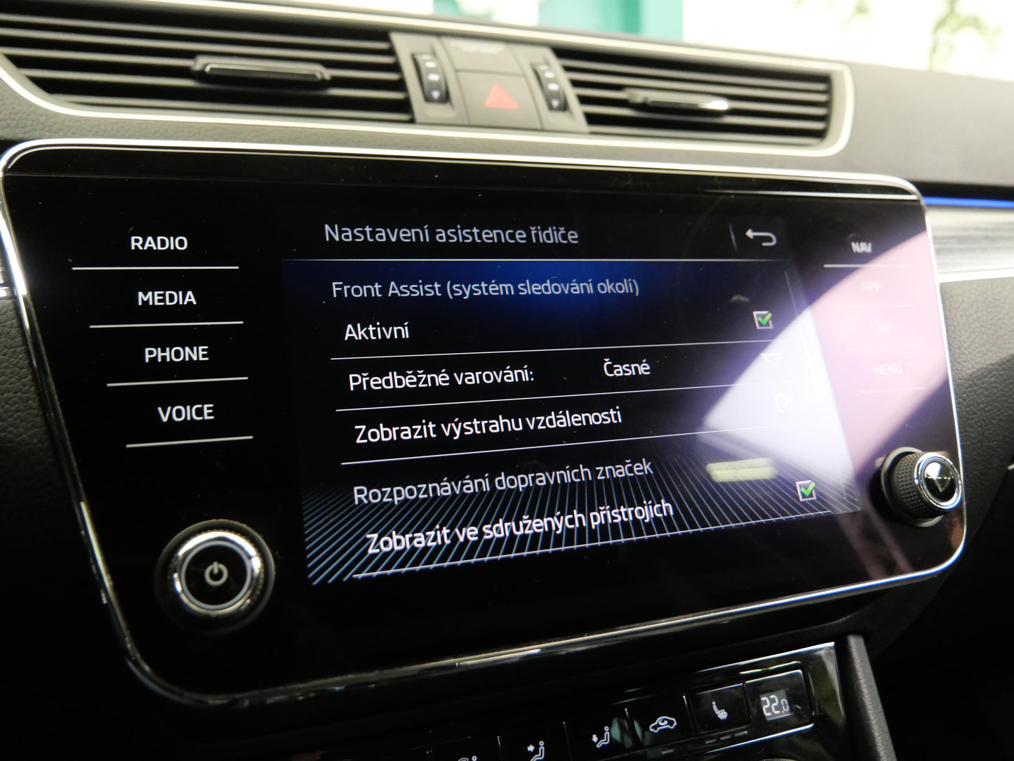 Škoda Superb 2.0 TDI 140 kW 4x4 Style