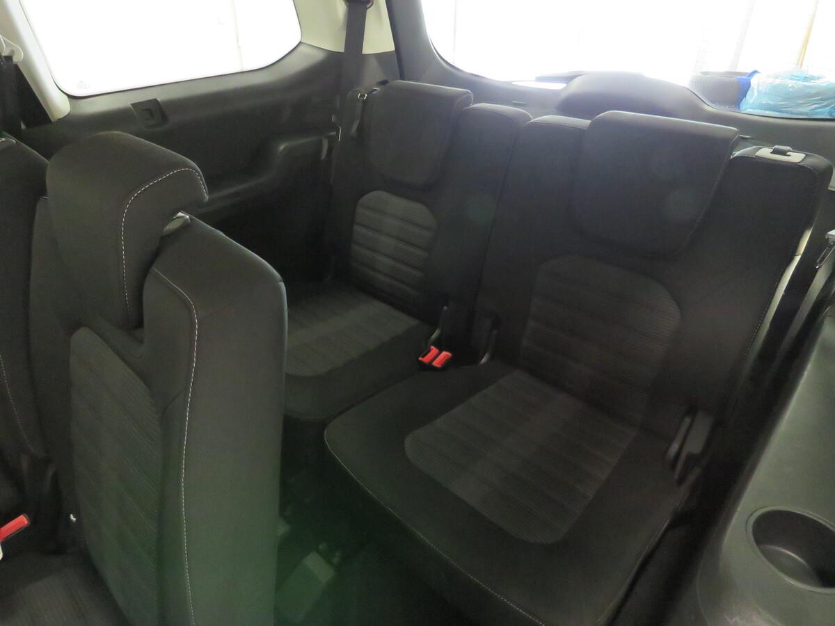 Ford Galaxy 1.5 EcoBoost 118 kW