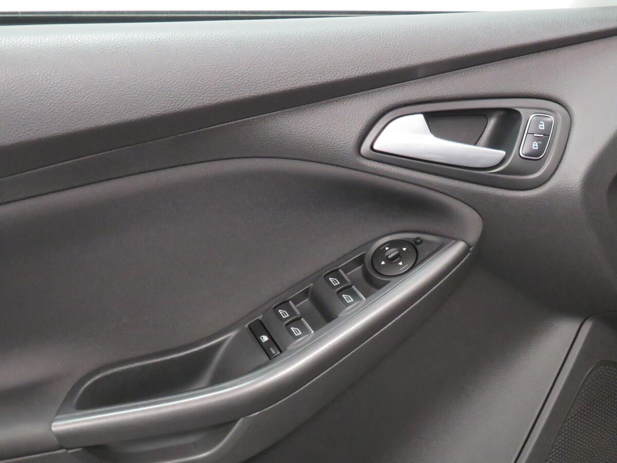 Ford Focus 1.5 EcoBoost 110kW B&R edition