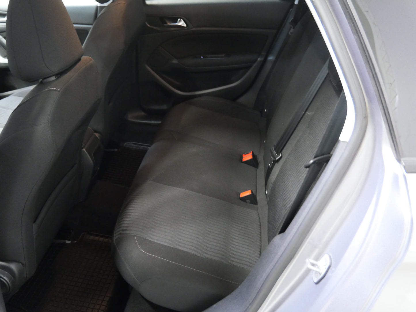 Peugeot 308 1.6 HDi 88 kW S&S Active