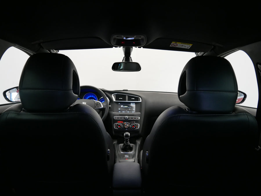 DS 4 1.6 e-HDI 88 kW Electroshot – foto 23